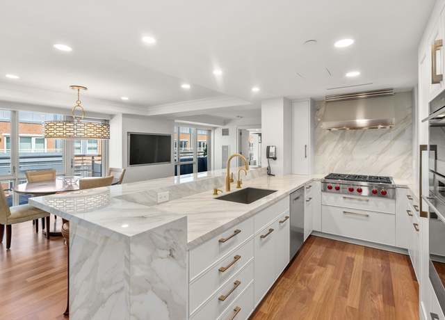 Property at 4 Battery Wharf #4604, Boston, MA 02109, 3 beds, 2.5 baths