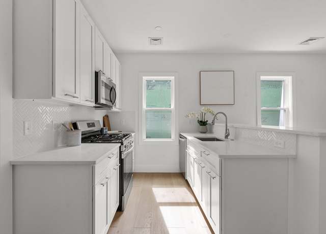 Property at 222 Columbia #2, Cambridge, MA 02139, 2 beds, 1 bath