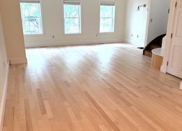 Property at 511 East 7th, Boston, MA 02127, 4 beds, 2.5 baths