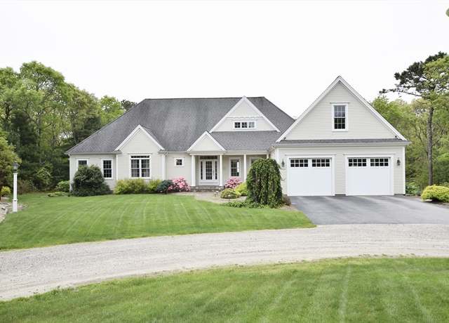 Property at 10 Cliffs Rd, Wareham, MA 02571, 3 beds, 3.5 baths