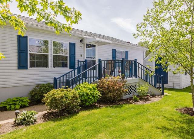 Property at 77 Robin Dr, Tiverton, RI 02878, 3 beds, 2 baths