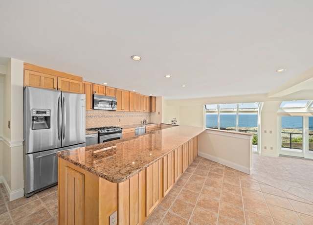 Property at 25 Oceanside Dr #25, Hull, MA 02045, 2 beds, 2 baths