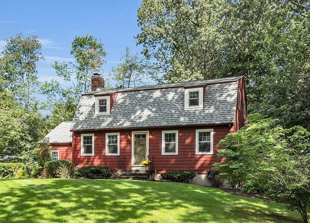 Photo of 24 Whippletree Rd, Chelmsford, MA 01824