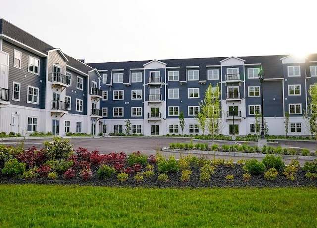 Property at 485 Blue Hills Pkwy #20, Milton, MA 02186, 1 bed, 1 bath