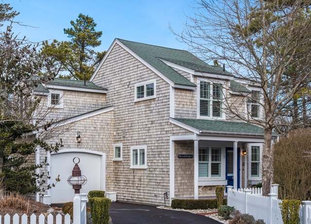 Property at 7 Cobblestone, Plymouth, MA 02360, 3 beds, 2.5 baths