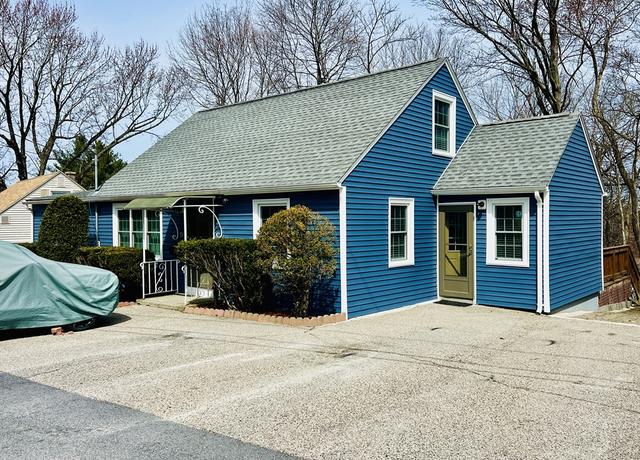 Property at 51 Colby Ave, Worcester, MA 01605, 4 beds, 2 baths