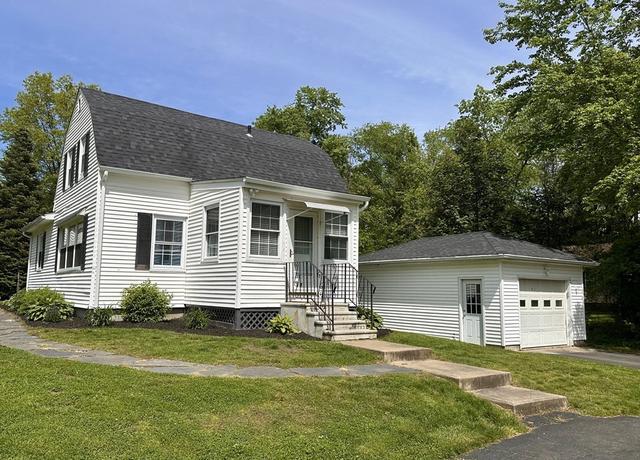 Property at 17 Walnut St, Gill, MA 01354, 3 beds, 1 bath