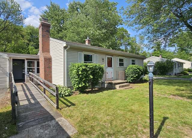 Property at 24 Wands, Springfield, MA 01118, 2 beds, 1 bath