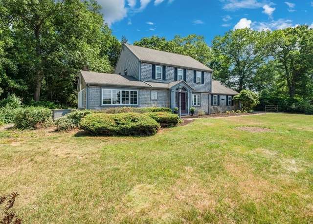 Property at 70 Captain Luther Little Way, Marshfield, MA 02050, 4 beds, 2.5 baths