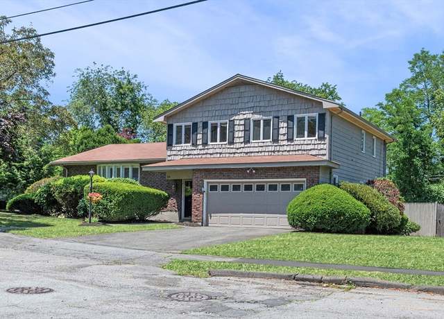 Property at 24 Gerald Rd, Marblehead, MA 01945, 3 beds, 3 baths