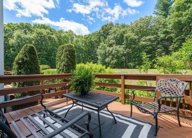 Property at 31 Forest Ln #31, Hopkinton, MA 01748, 2 beds, 2.5 baths