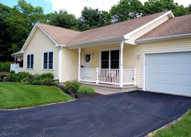 Property at 4 Bluebird Ln #4, Killingly, CT 06241, 2 beds, 2.5 baths