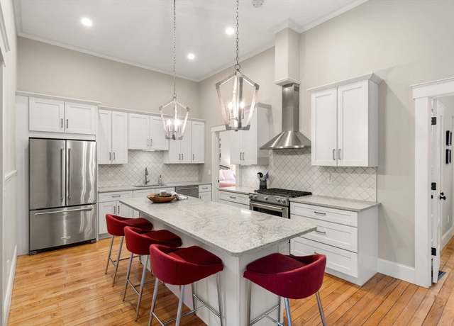 Property at 73 Pepperell Rd Unit C, Groton, MA 01450, 2 beds, 2.5 baths
