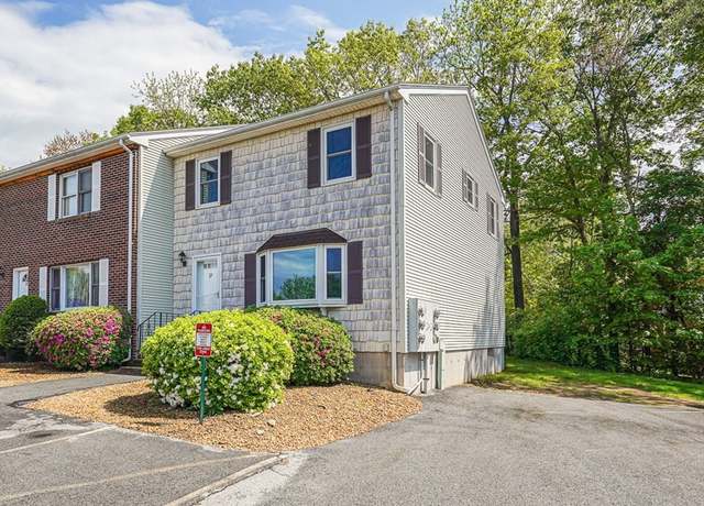 Property at 24 Highcrest Park #24, Webster, MA 01570, 2 beds, 1.5 baths