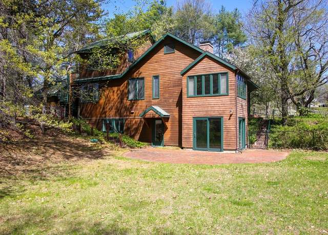 Property at 28 Brigham Ln, Amherst, MA 01002, 4 beds, 4 baths