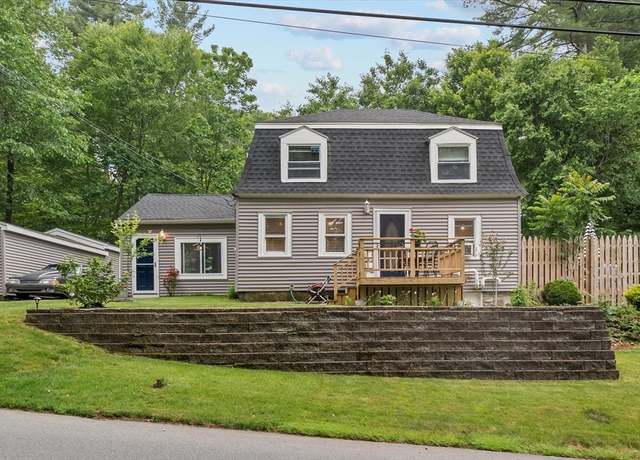 Property at 466 Lake St, Haverhill, MA 01832, 2 beds, 1 bath