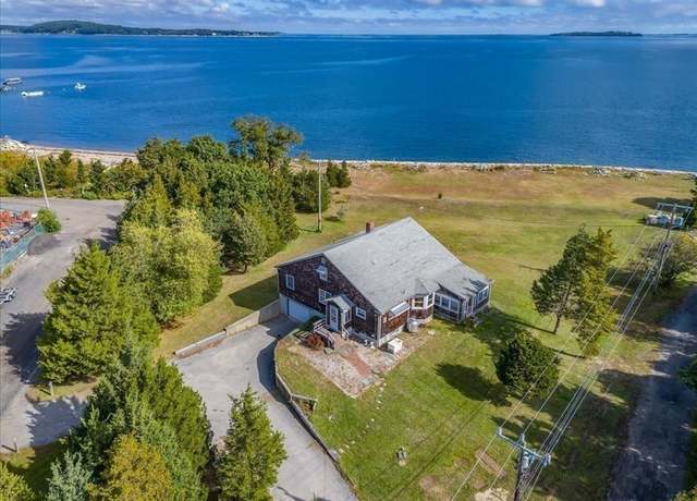 Property at 70 Hedge Rd, Plymouth, MA 02360, 3 beds, 2.5 baths