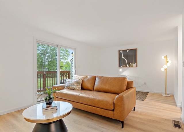 Property at 134 Patrick Rd #134, Tewksbury, MA 01876, 2 beds, 1.5 baths