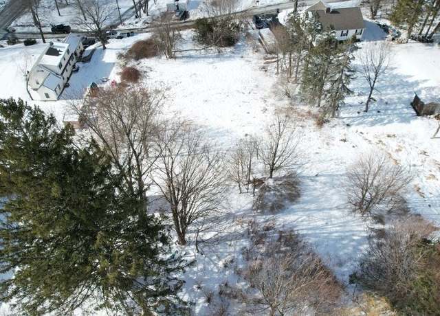 Property at 3 Charles Patten Dr, Sterling, MA 01564