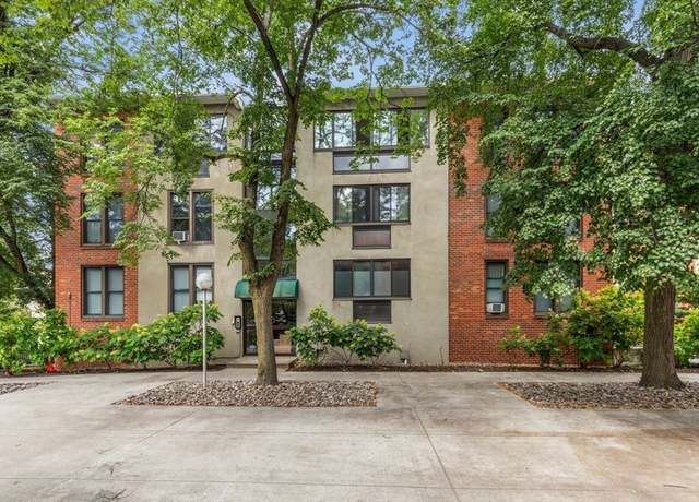 Property at 6 Juniper St #16, Brookline, MA 02445, 3 beds, 1 bath