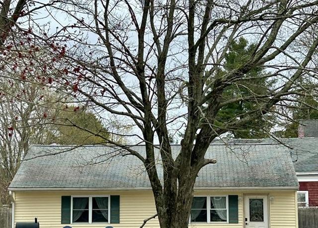 Property at 114 Center St, Plympton, MA 02367, 2 beds, 1 bath