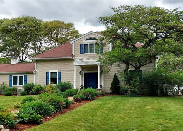 Property at 3 Wolf Rd, Bourne, MA 02532, 3 beds, 2.5 baths