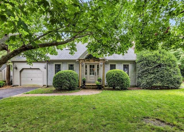 Property at 37 Tobisset St, Mashpee, MA 02649, 3 beds, 3 baths