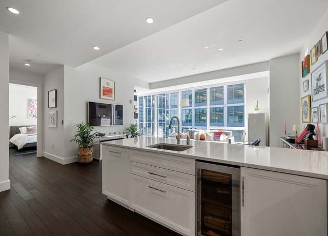 Property at 22 Liberty Dr Unit 12I, Boston, MA 02210, 1 bed, 1.5 baths