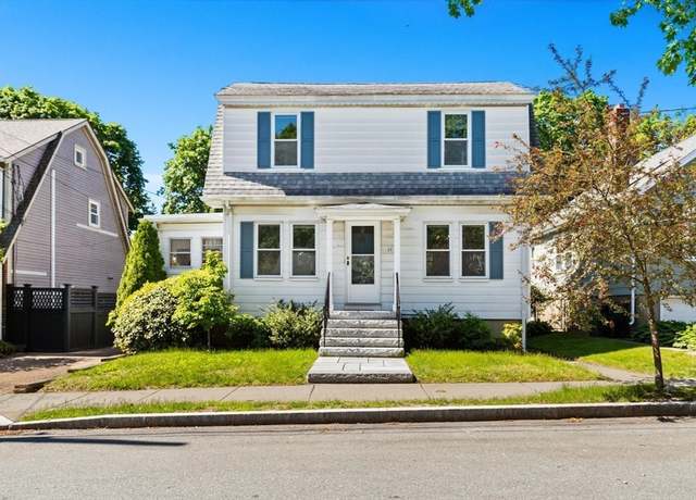 Property at 33 Lowell Ave, Watertown, MA 02472, 3 beds, 1 bath