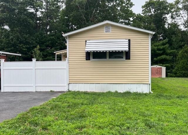 Property at 157 Windswept Rd, Wareham, MA 02576, 2 beds, 1 bath