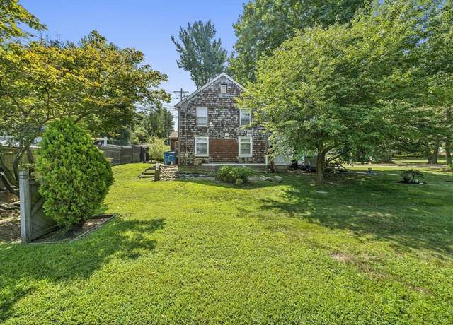 Property at 246 Dedham St, Canton, MA 02021, 3 beds, 1 bath