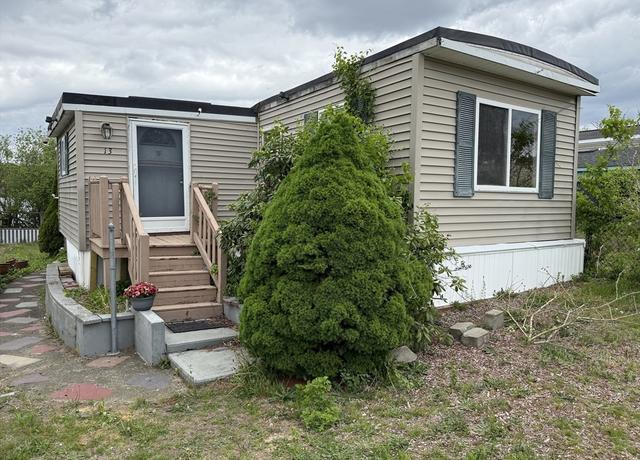 Property at 3030 Cranberry #13, Wareham, MA 02532, 1 bed, 1 bath
