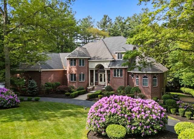 Property at 37 Grey Ln, Lynnfield, MA 01940, 5 beds, 5 baths