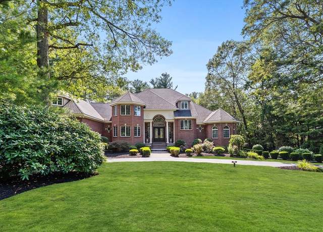 Property at 37 Grey Ln, Lynnfield, MA 01940, 5 beds, 5 baths