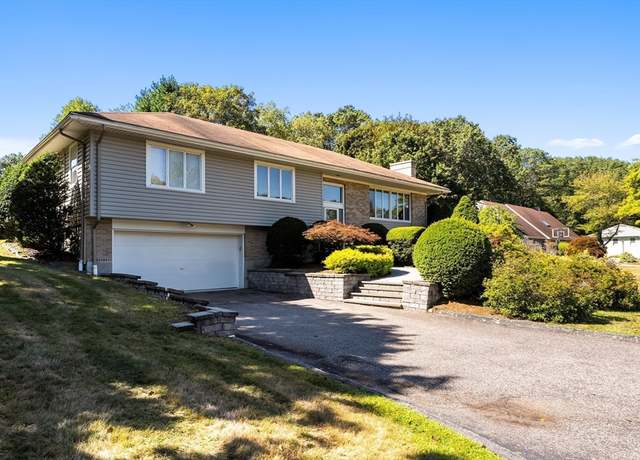 Property at 10 Idylwilde Rd, Lexington, MA 02421, 3 beds, 2.5 baths