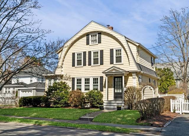 Property at 23 Tedesco St, Marblehead, MA 01945, 3 beds, 1.5 baths