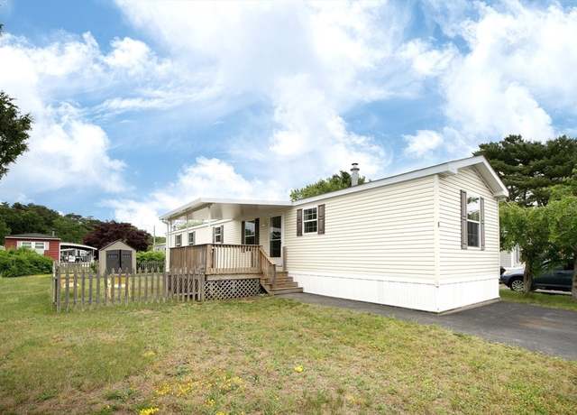 Property at 8 Alfred St, Wareham, MA 02538, 2 beds, 2 baths