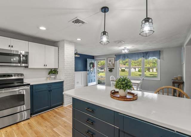 Property at 89 Sully Rd, Raynham, MA 02767, 3 beds, 1 bath