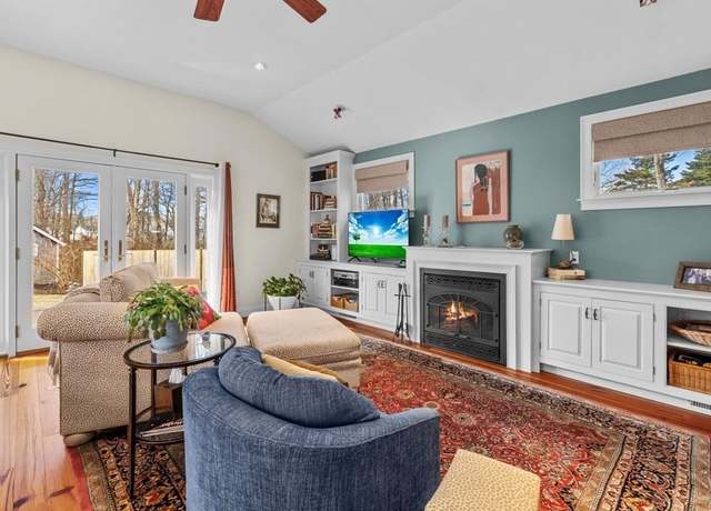 Property at 26 Wompatuck Rd, Hingham, MA 02043, 3 beds, 2 baths