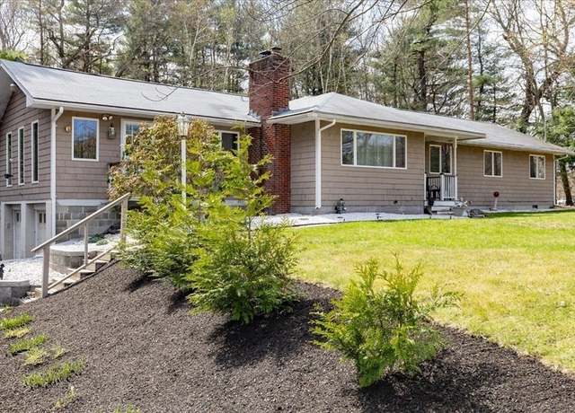 Property at 1083 Broadway Rd, Dracut, MA 01826, 3 beds, 2 baths