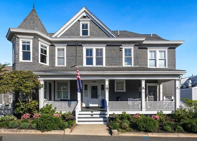 Property at 165 Commercial St Unit 4, Provincetown, MA 02657, 2 beds, 2.5 baths