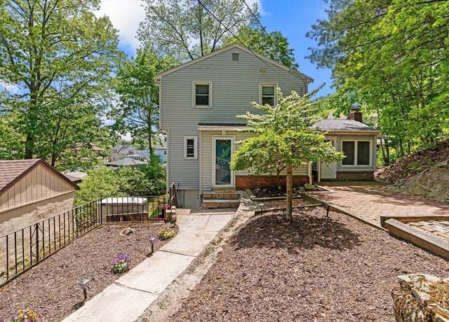 Property at 60 Milliken Ave, Franklin, MA 02038, 3 beds, 2 baths
