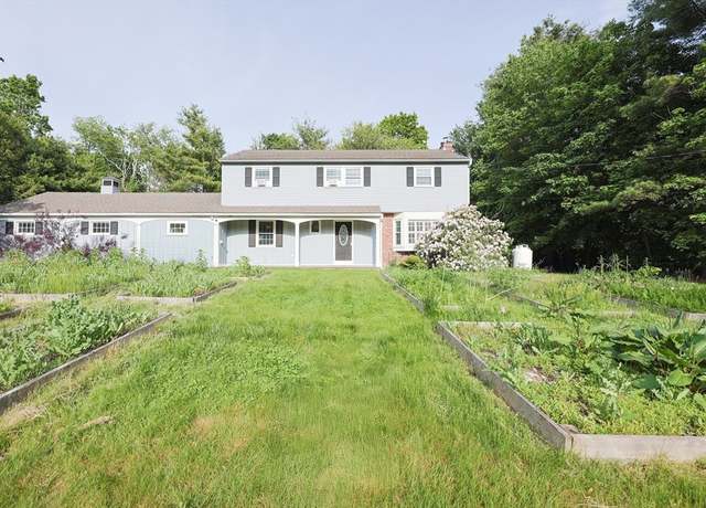 Property at 54 Mountain View Rd, Leominster, MA 01453, 4 beds, 2.5 baths