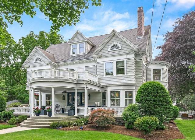Property at 5 Stratford Rd, Winchester, MA 01890, 6 beds, 4.5 baths