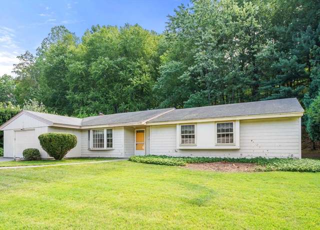 Property at 16 Larnis Rd, Framingham, MA 01701, 3 beds, 2.5 baths