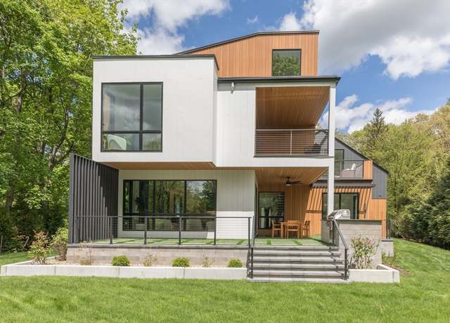 Property at 29 Willard Rd, Weston, MA 02493, 4 beds, 5 baths