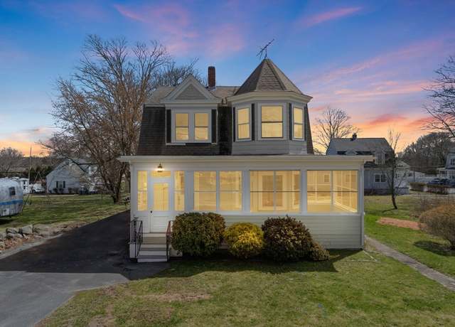 Property at 1220 Gardners Neck Rd, Swansea, MA 02777, 4 beds, 2.5 baths