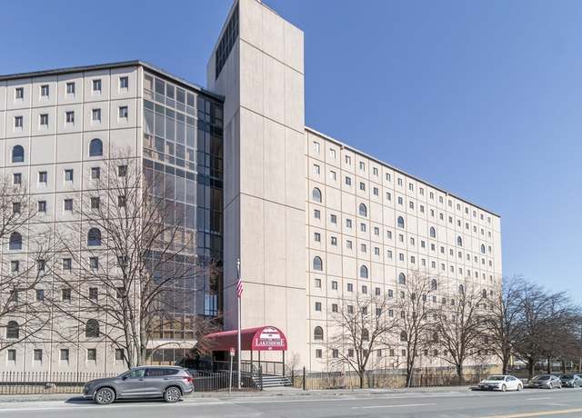 Property at 65 Lake Ave #1008, Worcester, MA 01604, 4 beds, 3 baths