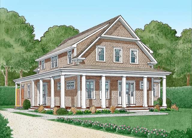 Property at 7 Clark Dr, Edgartown, MA 02539, 4 beds, 4.5 baths