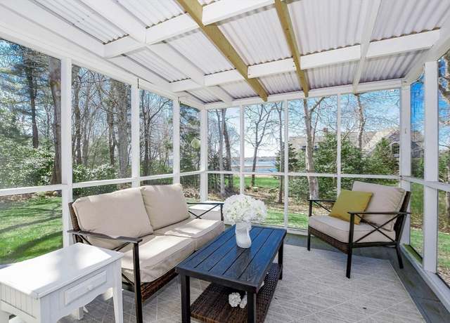 Property at 54 Converse Rd, Marion, MA 02738, 3 beds, 1 bath